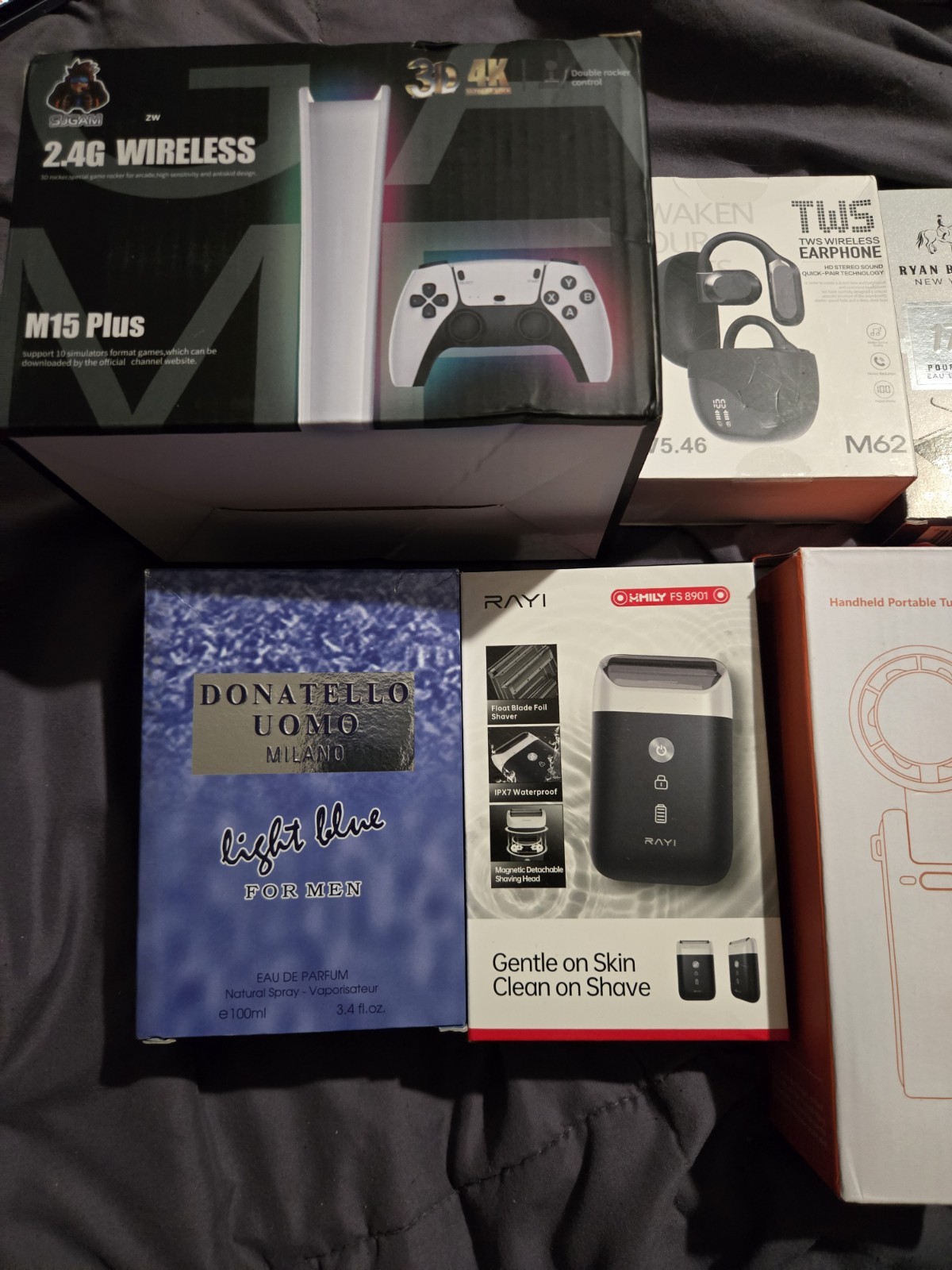 RAYI Mixed Lot M15 Plus 2.4G Wireless Console, FS8901 Shaver, M62