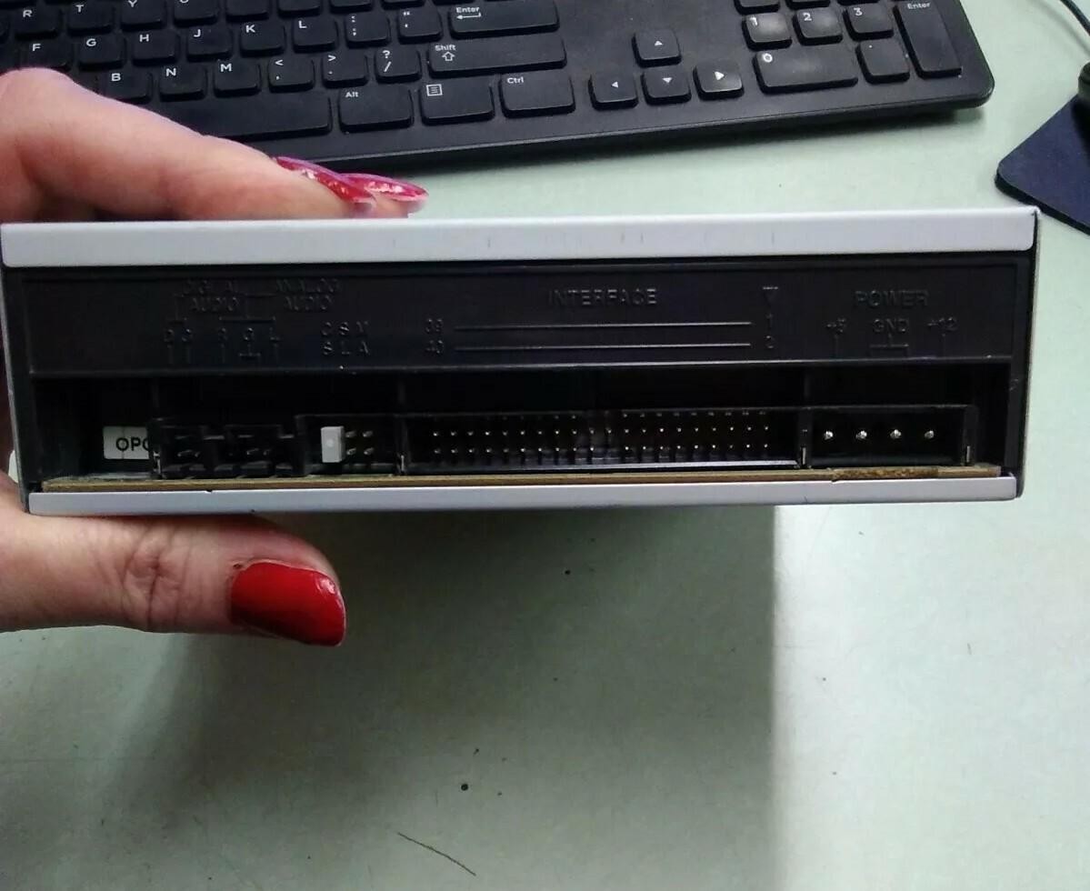 HP GCC-4481B Internal IDE CD-RW/DVD-ROM Drive PN 352606-MD0