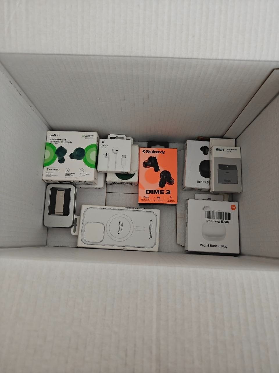 Electronics Bundle Reseller Lot Hobbyists Goods – Beats Samsung Sony Belkin