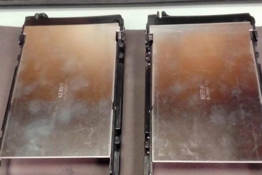 LOTS OF 2 Dell Hard Drive Caddy For Poweredge 2800 MX-0H7206