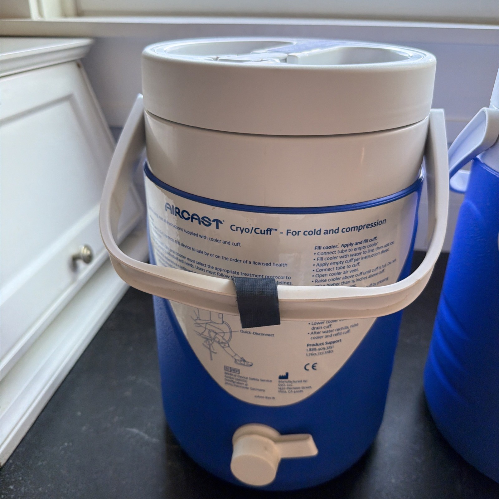 AIRCAST Cryo/Cuff CryoCuff Gravity Cooler 2125 (COOLER ONLY)