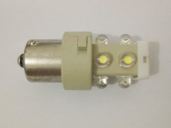 1Pcs New three color tower light LED bulb white 24V S15-L47W