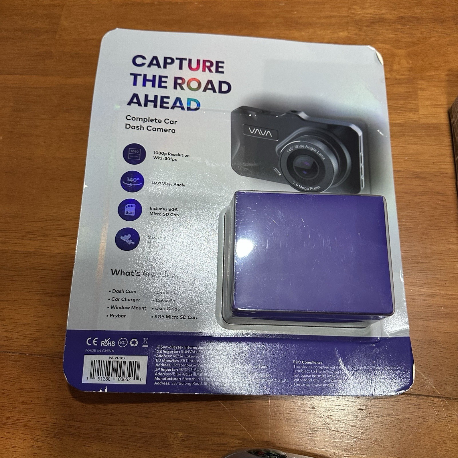 Random Lot of Mixed Electronics – Dash Cam, VR Headset, Jeep Flashlight Radio