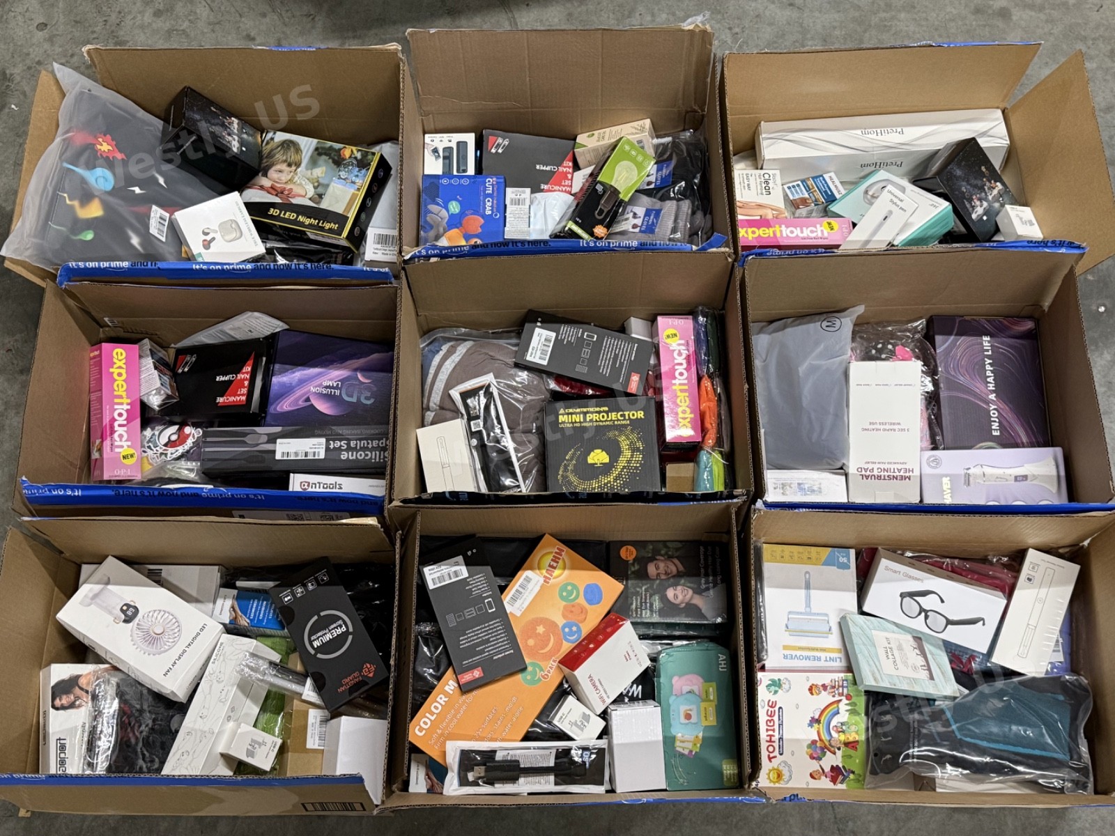 Mystery Box Amazon Premium New 12-15items Assorted Electronics Beauty Lot