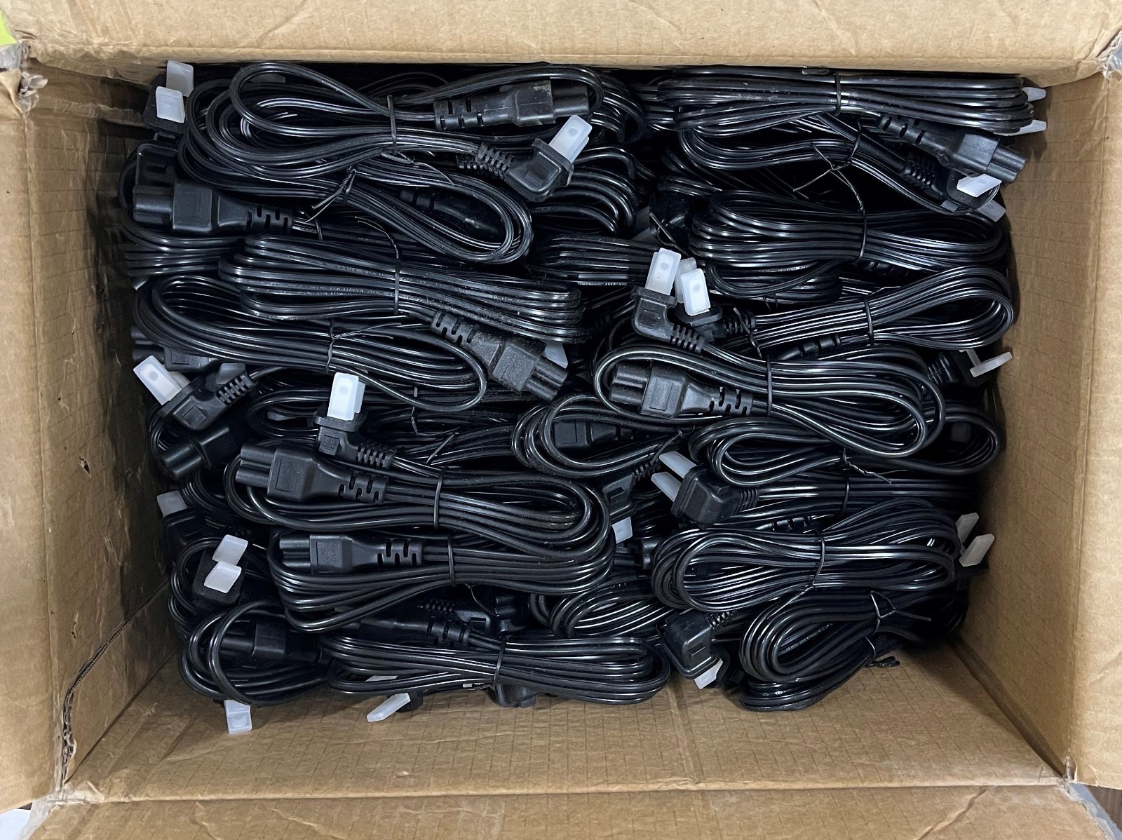 10A US Detachable Black, 3 Prong, 5.9 Meter, AC Power Cord 1.8M