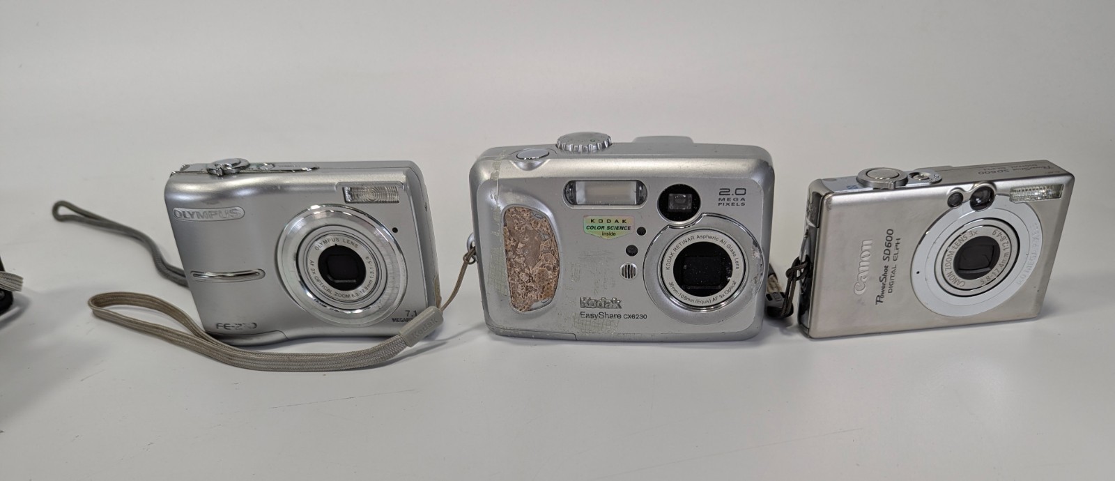 Electronics Lot for Parts/Repair – Samsung Canon Kodak Cameras Phones Tablet