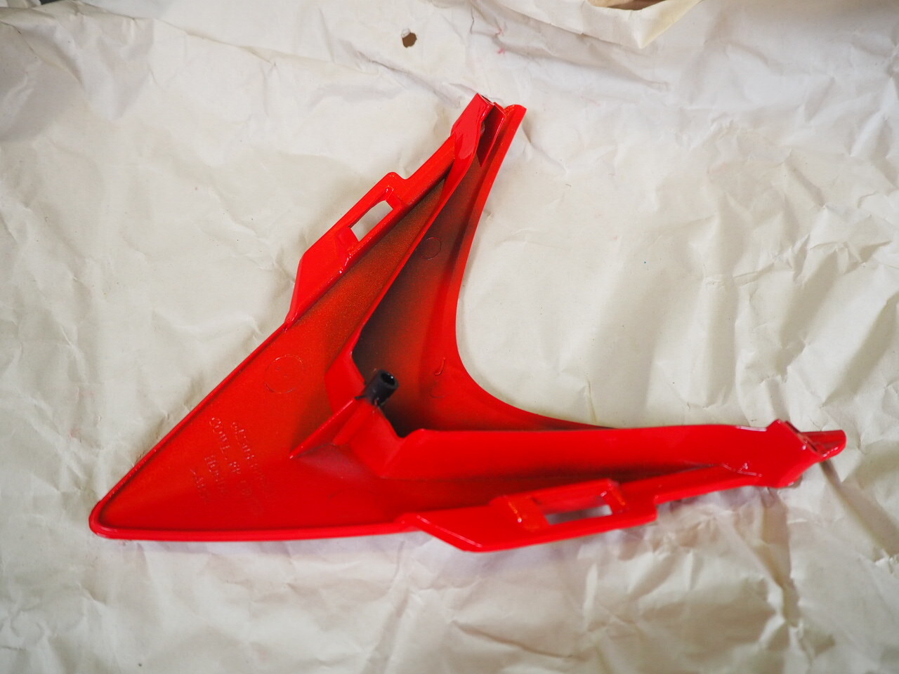 COWL SET, FR. CENTER HONDA CBR125 04-07 64250-KPP-860ZF 17955