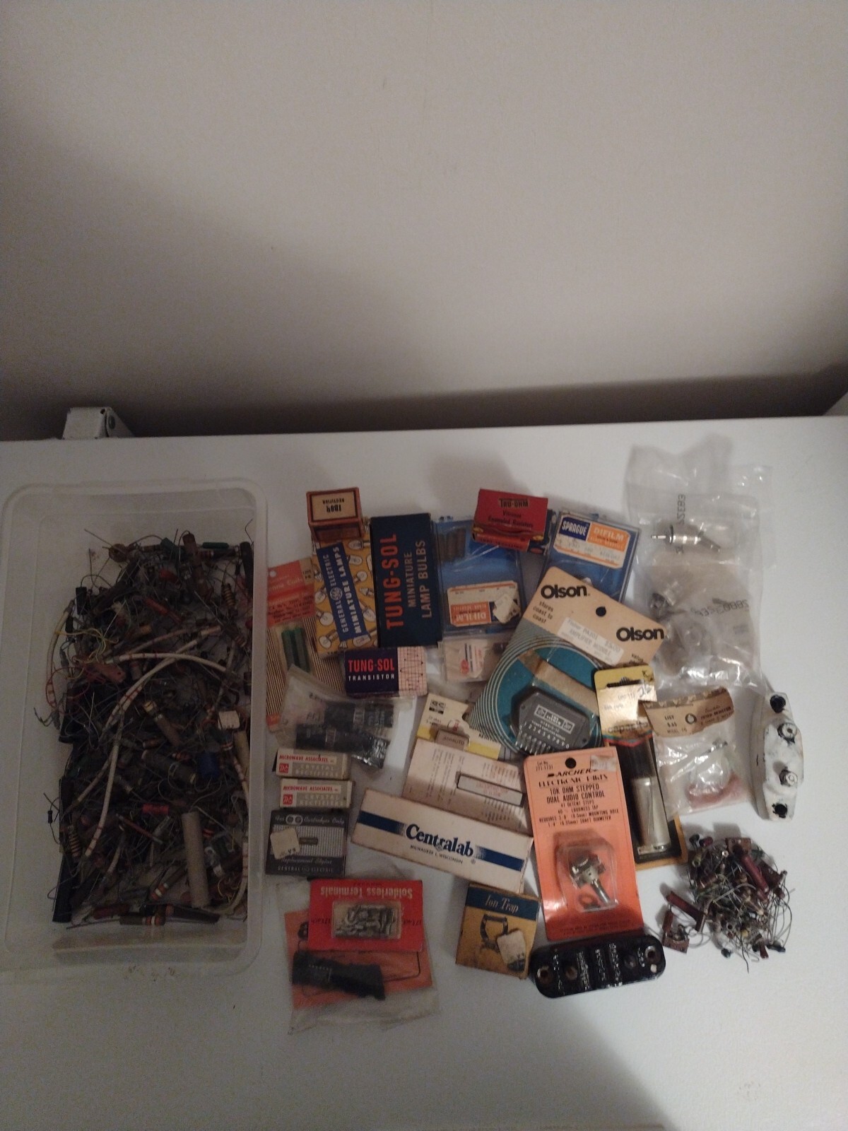 Vintage Assortment Of Electrical Components Olson Tung-sol Bulbs Etc