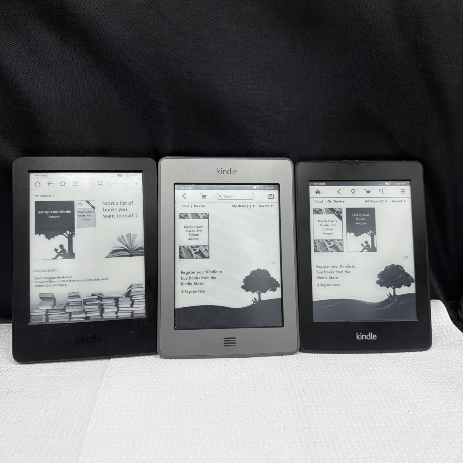 Lot of 3 Amazon Kindles D01200, WP63GW, EY21 ebook Readers ONLY! NO ACCESSORIES!
