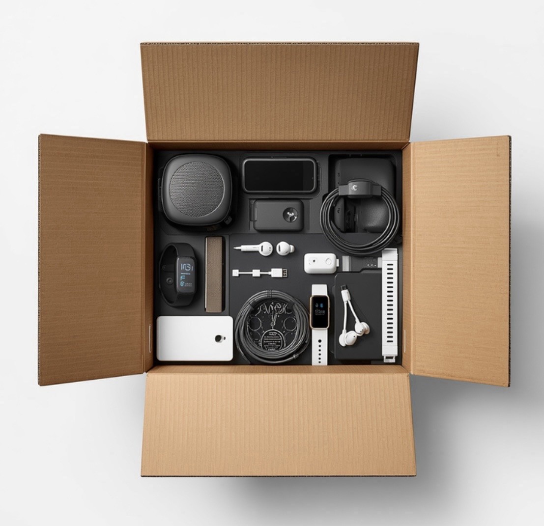 Mystery Electronics Lot – Gadgets, Accessories & More! Retail Value $100+ 🎁