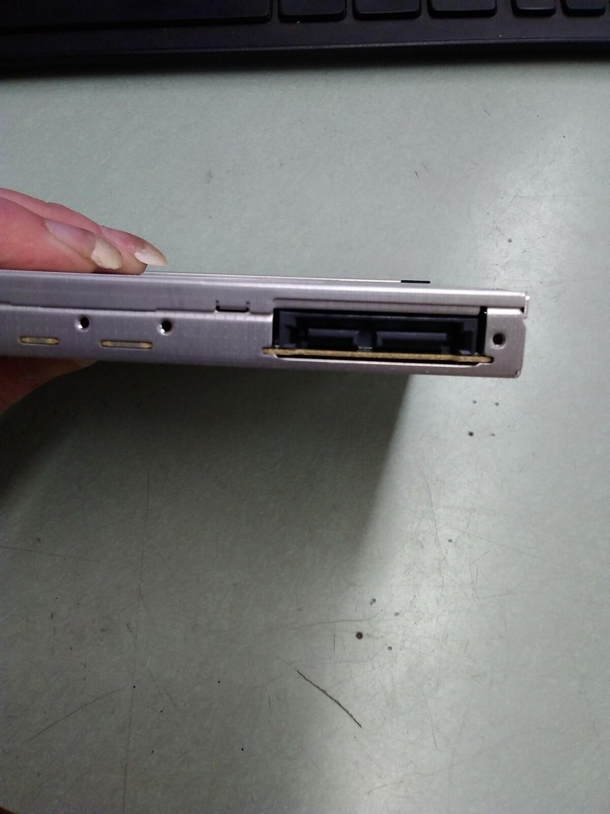 DS-8D3SH14C SATA DVD-ROM Drive 0TTGJ9