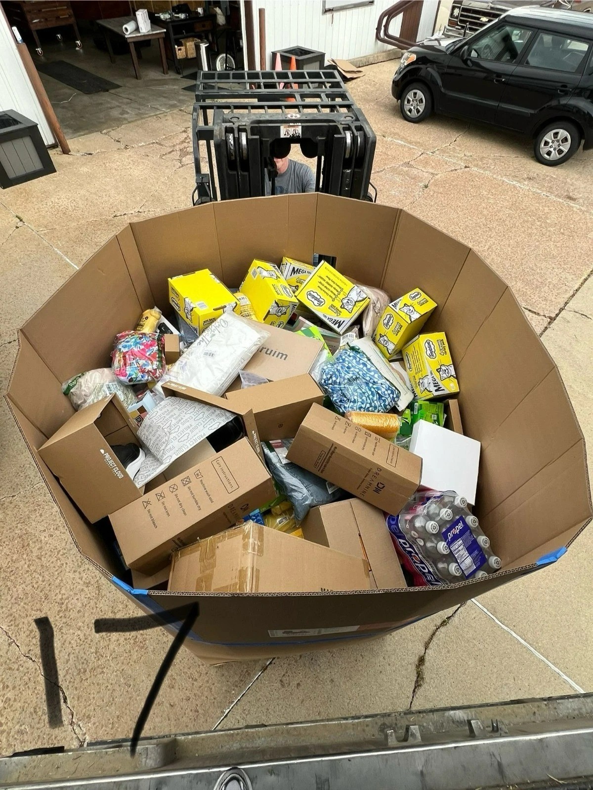Direct Amazon Warehouse Lot – General Merchandise & Electronics Resale New