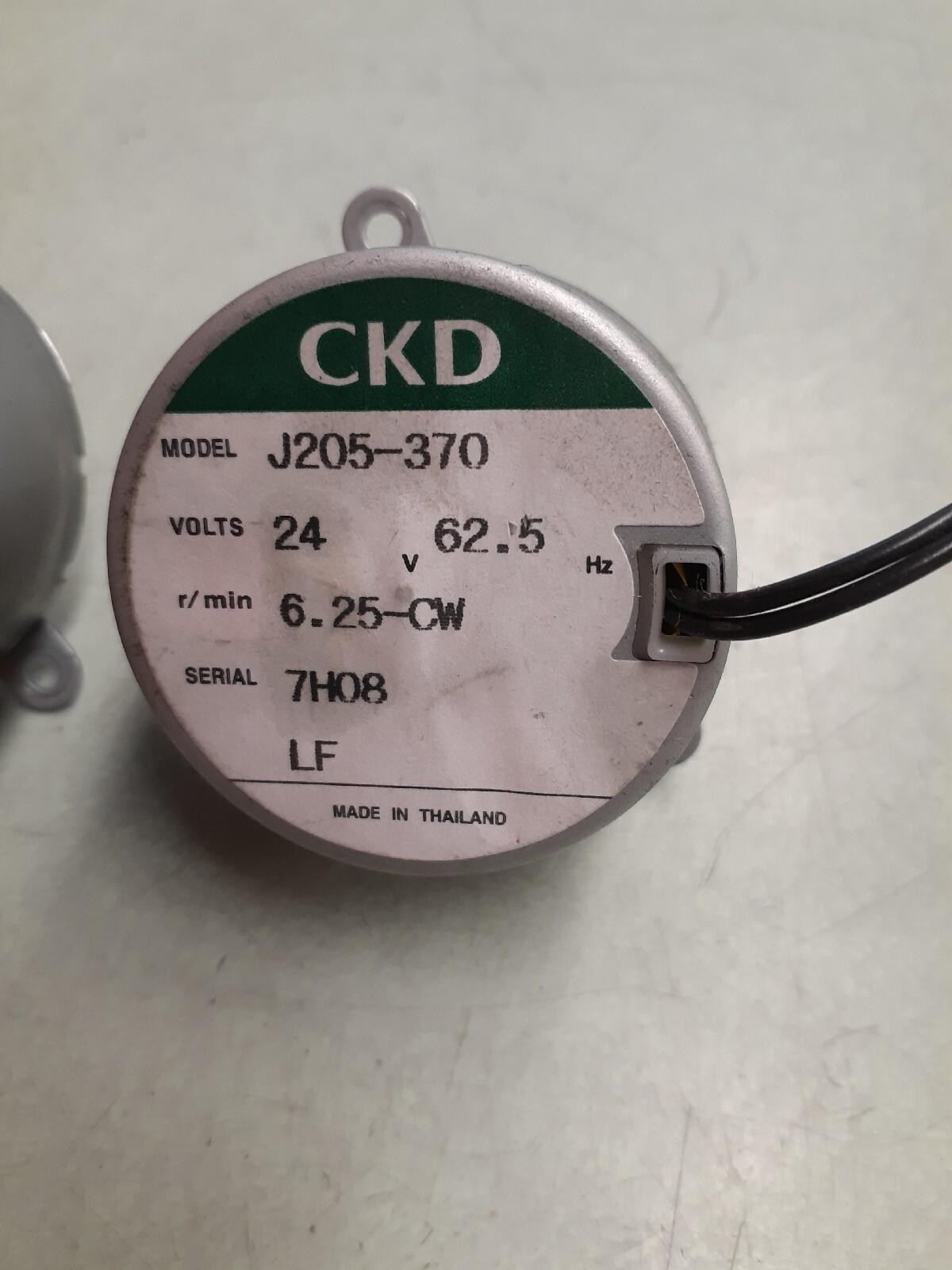 (2) CKD Timer Motor J205-370 6.25-CW 24VAC Serial: 7H08