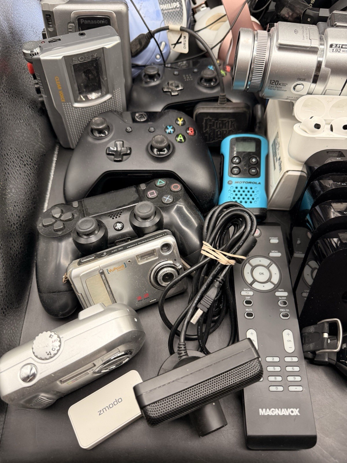 Electronics Job Lot For Parts Tested & Untested Scrap Camera Apple TV Headphones