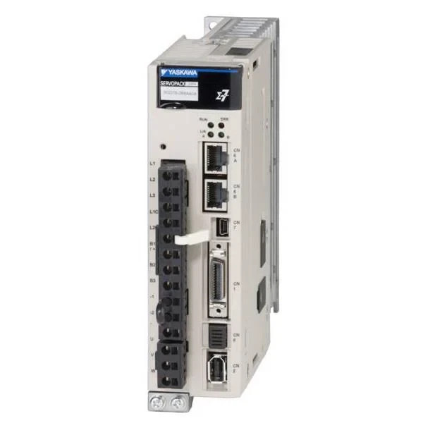 (New in Box) FREE SHIPPING Yaskawa SGD7W-2R8A30A700 Servo Drive