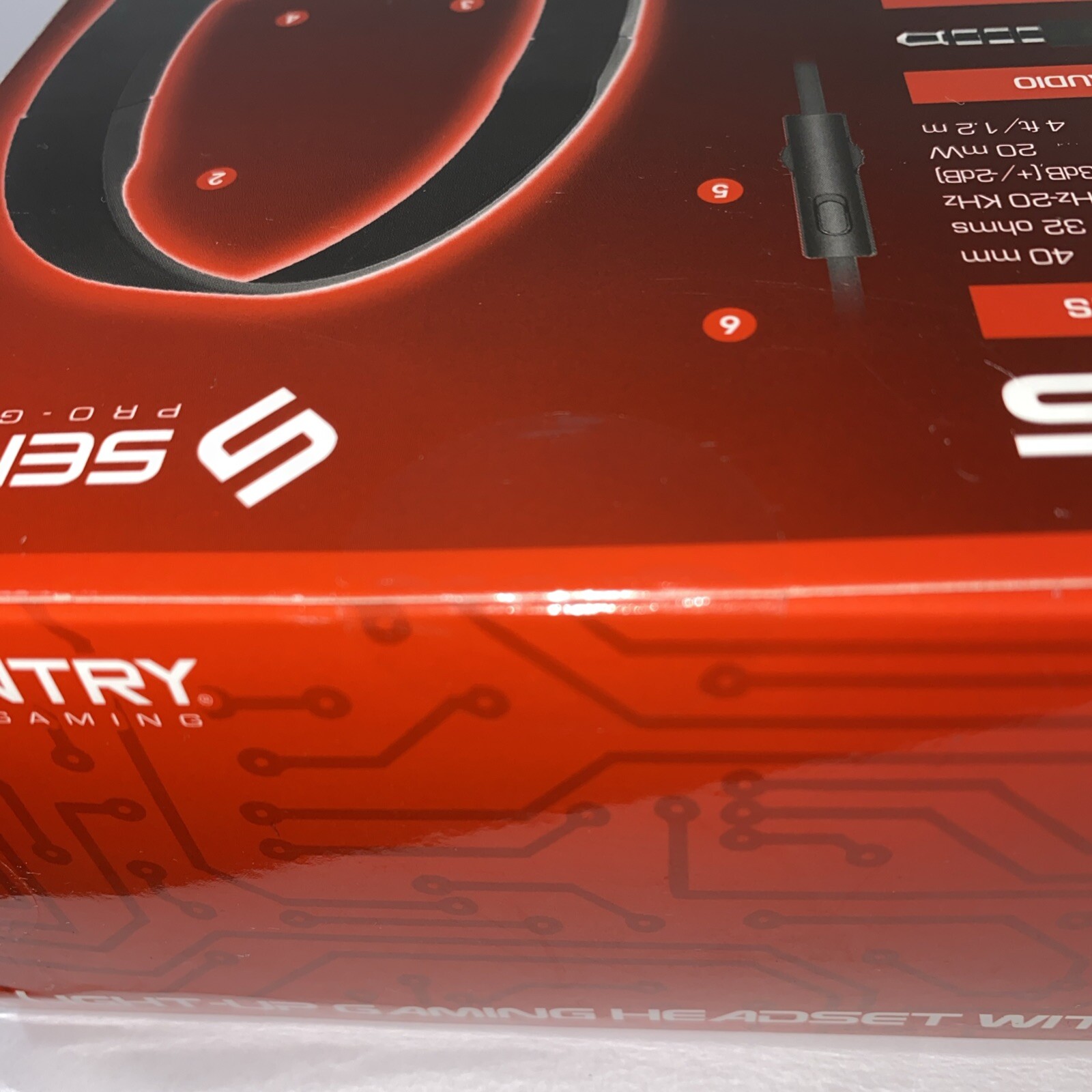 Sentry Pro Gaming Head Phones GX75 LED Light Up Set and mic Red New In Box