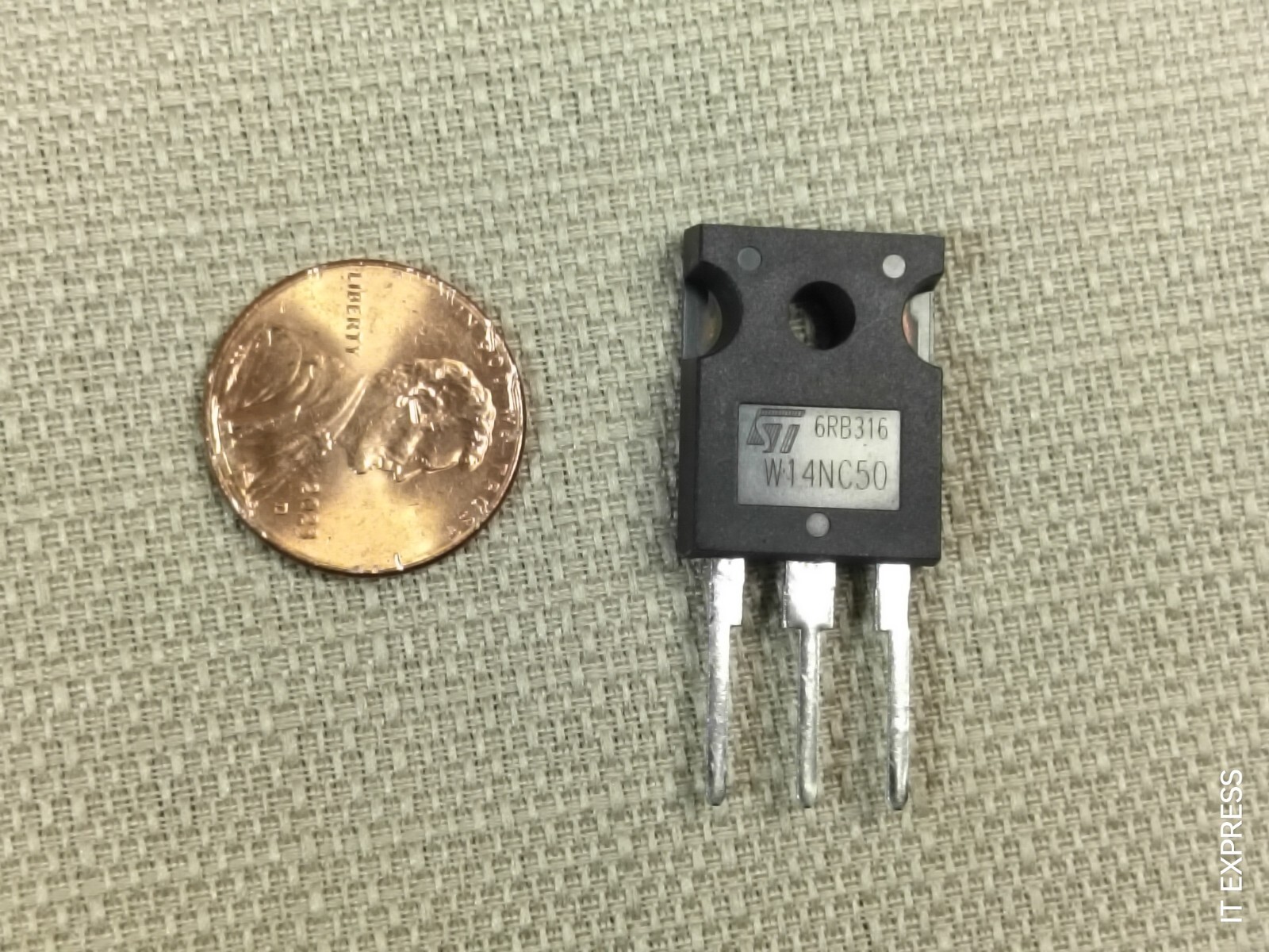 1x – ST MICRO MOSFET N-CHANNEL 500V TO-247 Powermesh 14A