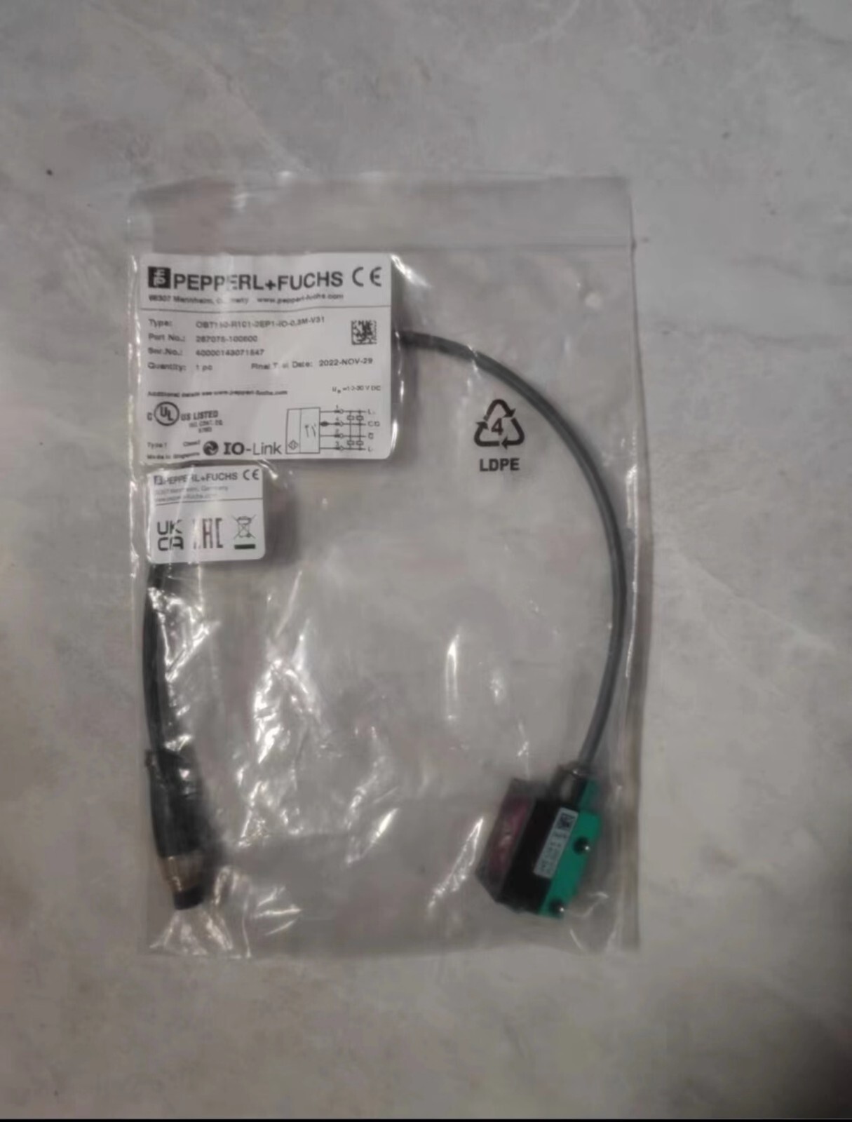 1 PCS Pepperl-Fuchs OBT150-R101-2EP1-IO-0,3M-V31 ALL NEW IN NEW BOX