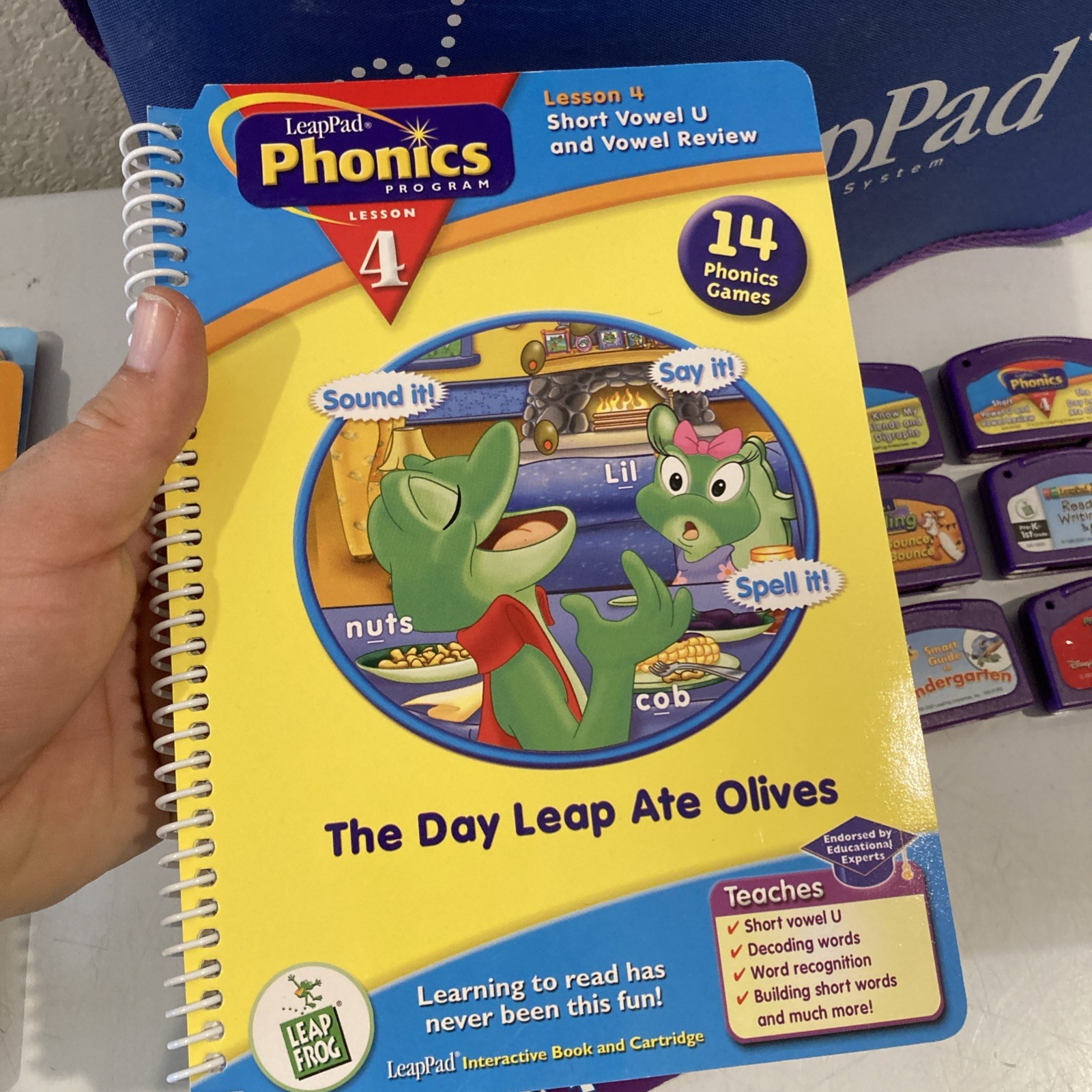 UNTESTED For Parts 2001 Leap Pad Learning System Binder Games Books Phonics Read