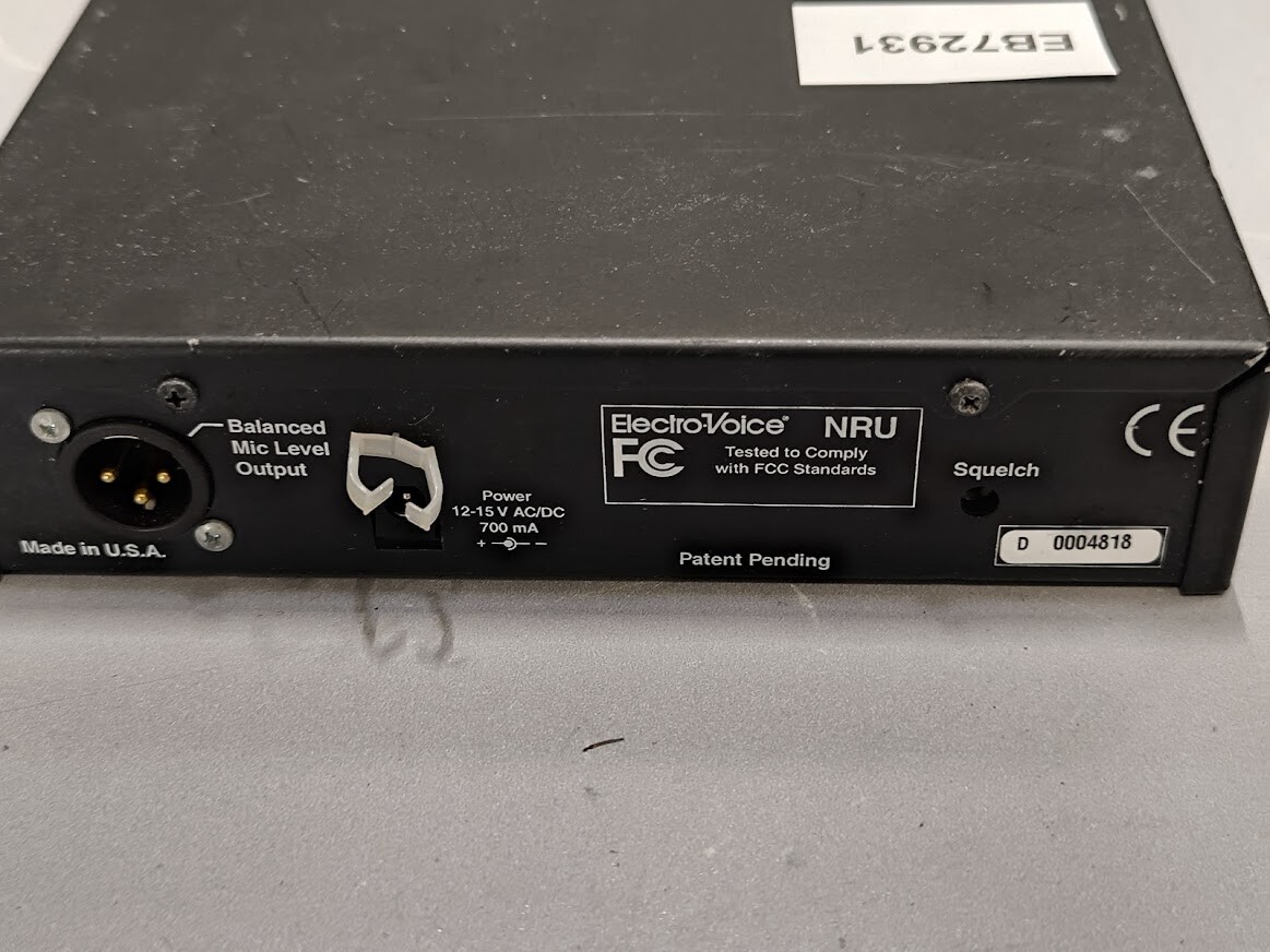 N/DYM Series UHF Wireless Receiver – Used, Fully Functional