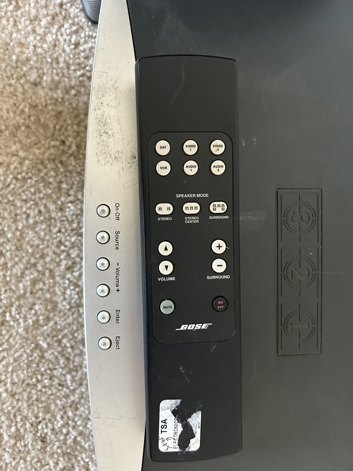 Lot Of Bose Speakers: Companion 2, Rc-cs-6 Remote, Av321 Media Center, Power Cab