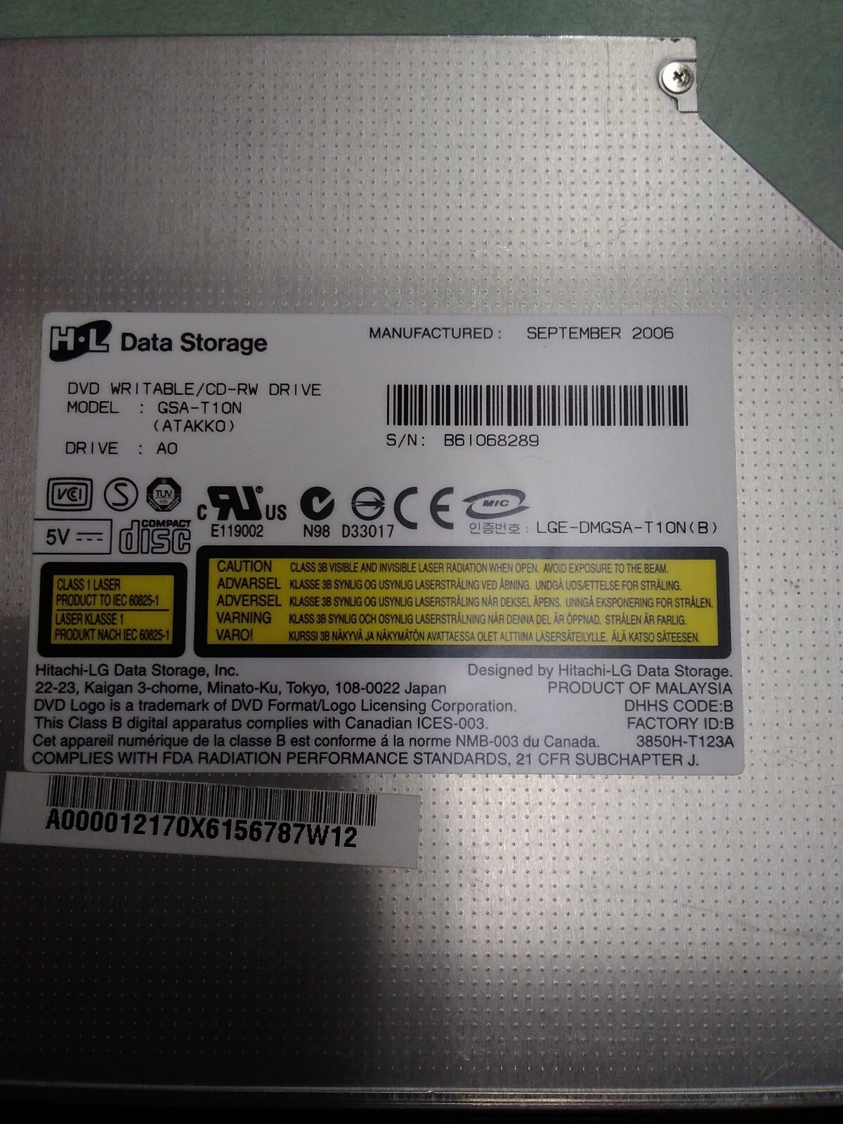 HL Data Storage GSA-T10N Notebook DVD WRITABLE/CD-RW