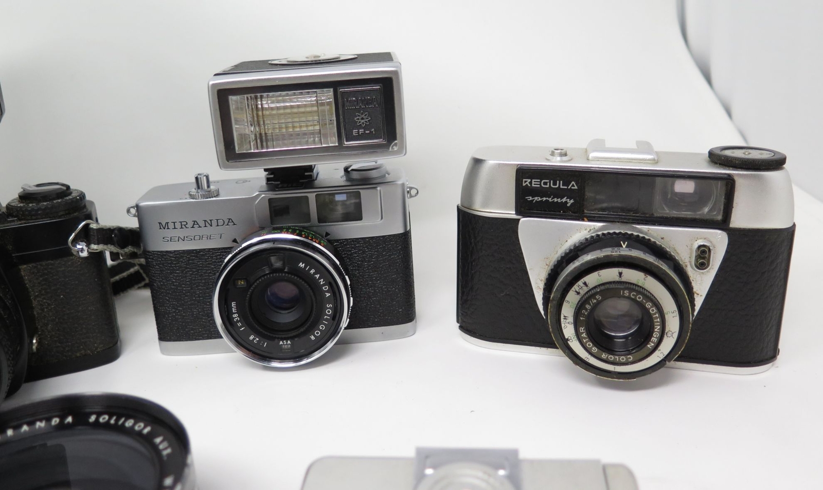 Vintage 35mm Camera Collection w/ 4 Cameras, Telephoto & Wide Lenses + Acc 28133