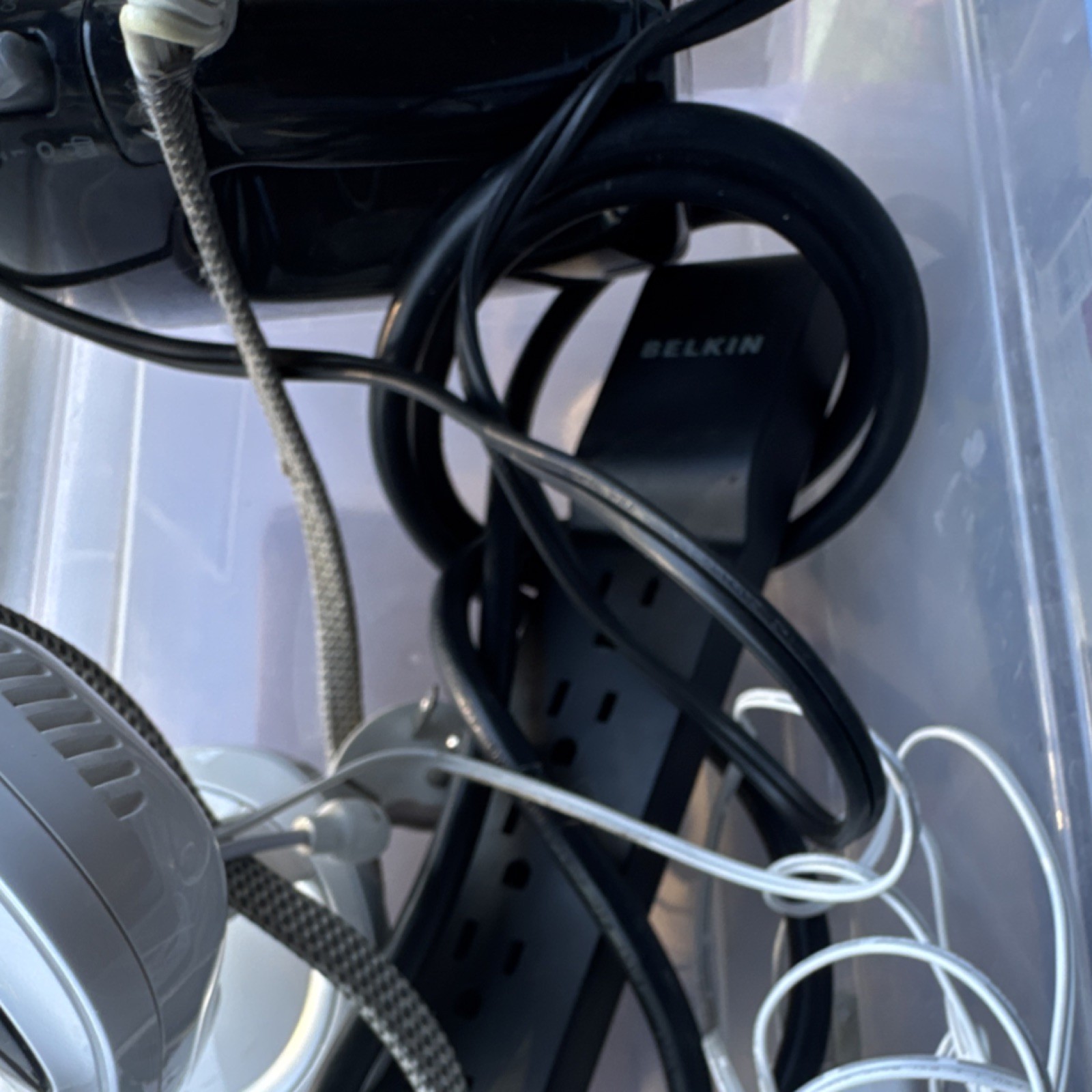 Belkin CyberPower Power Strips/Surge Protectors USB, VTech Webcam, Mixer