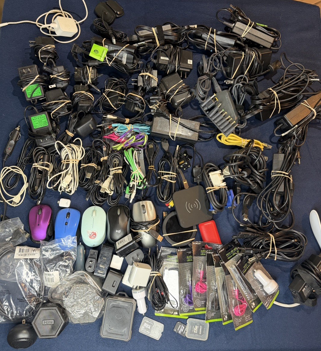 Mixed Lot of Electronics Cables, Chargers, and Power Adapters – Junk Drawer Lot