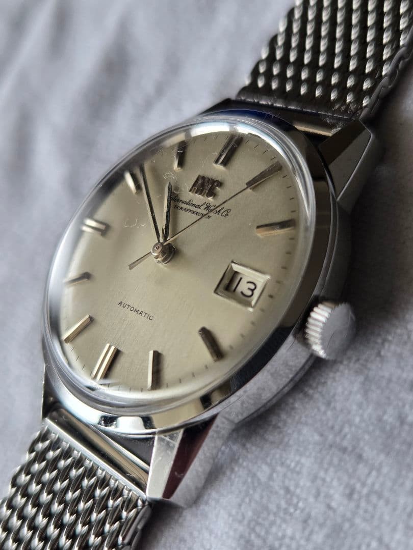 IWC Wristwatch Schaffhausen Ref. R810AD 1970 model Original Genuine crown