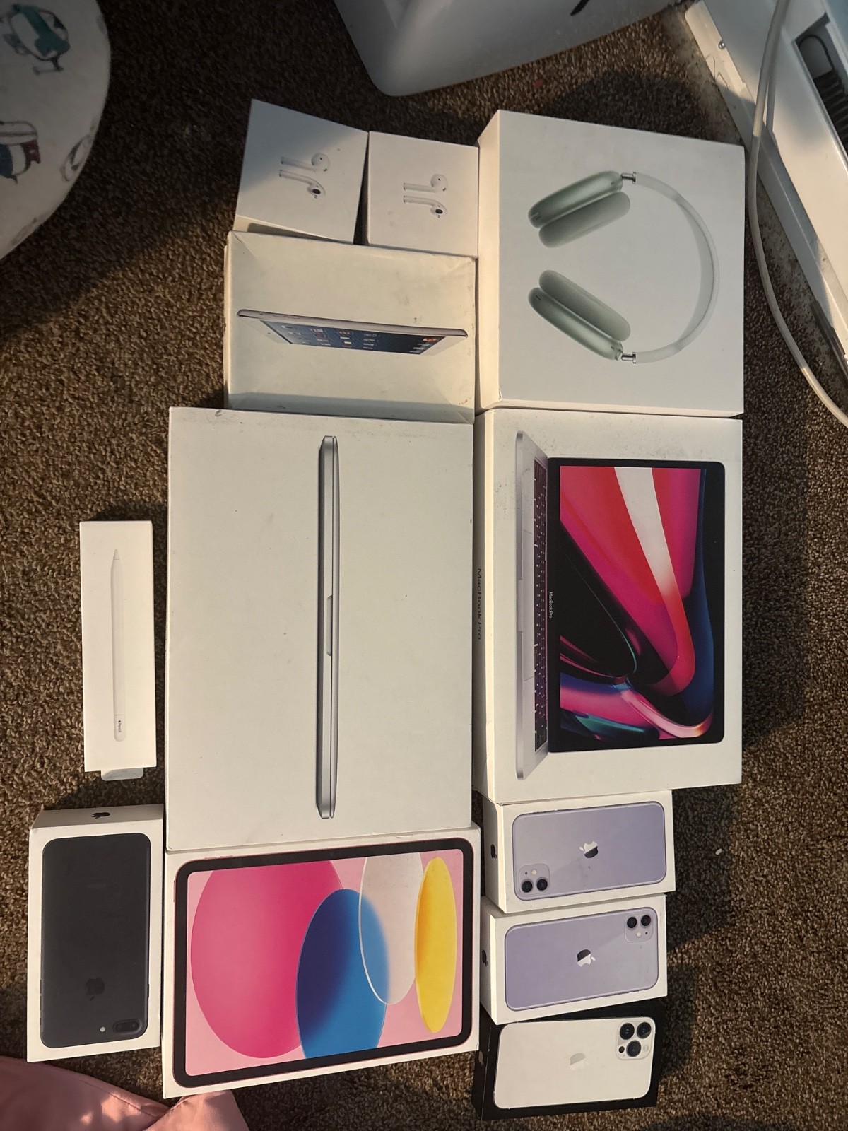 apple boxes empty multiple devices great condition