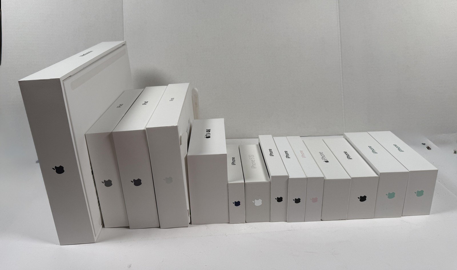 Apple Lot Empty Boxes Only IPhone IPad MacBook Air Apple TV 4K Set Mixed 14