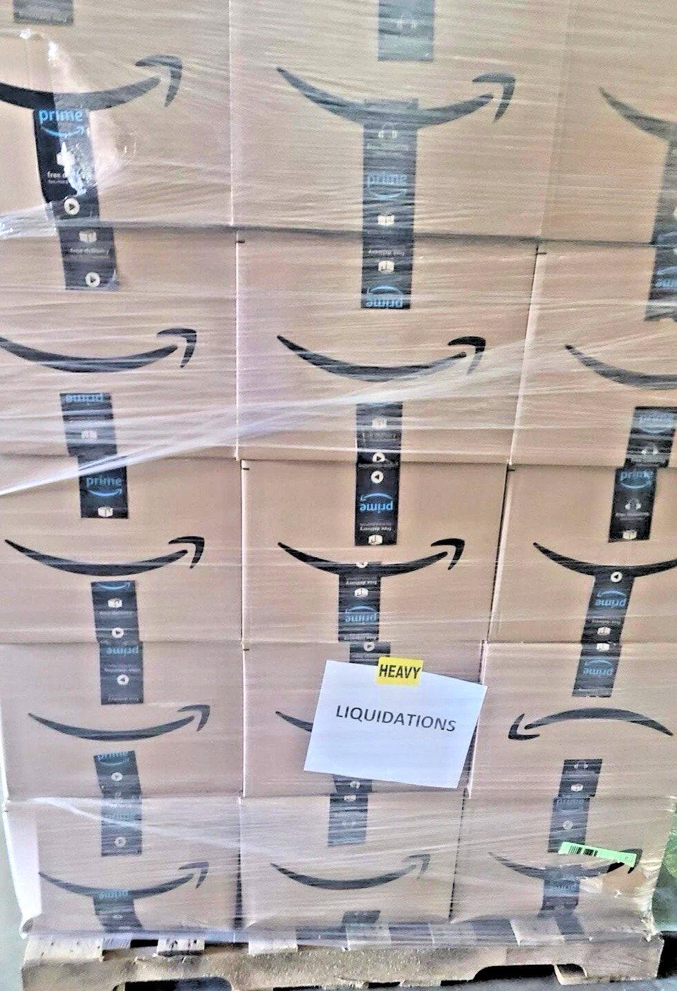 10 pound AMAZON Liquidation lot -Boxed -General mixed Merchandise – lot L6567