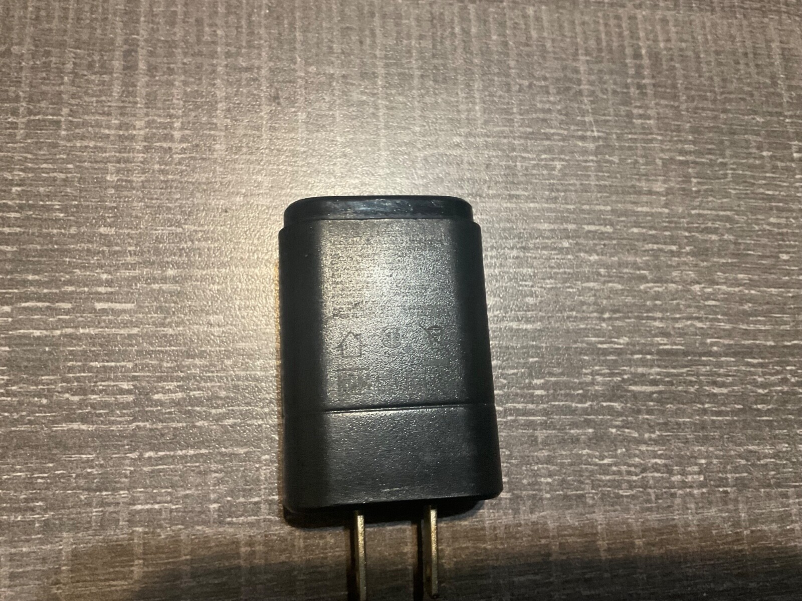 LG Travel USB Home Wall Charger Head Adapter MCS-01WD for Android and iPhone
