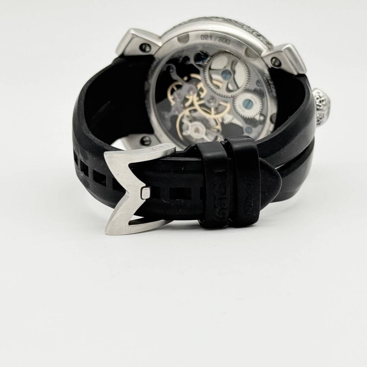 Gaga Milano Watch Manuale 48 Skullture 5060CE Black Hand-wound Men’s Working