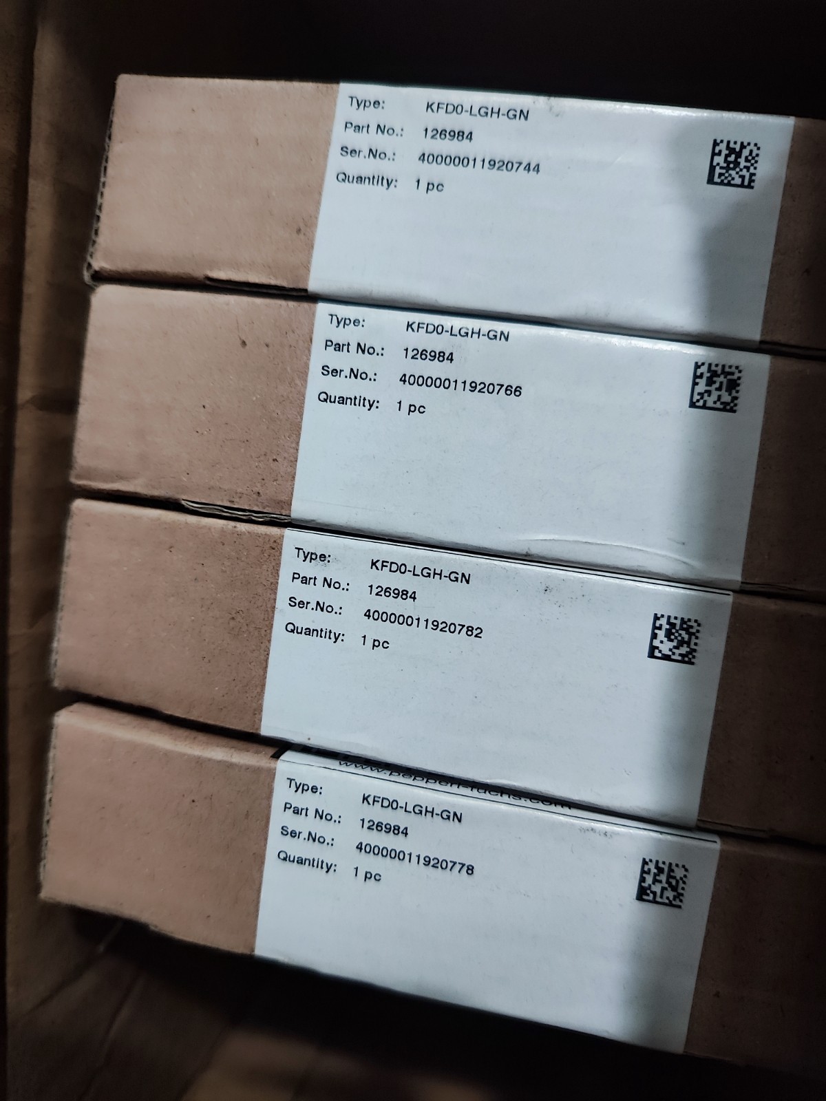 1 PCS Pepperl-Fuchs KFD0-LGH-GN ALL NEW IN NEW BOX