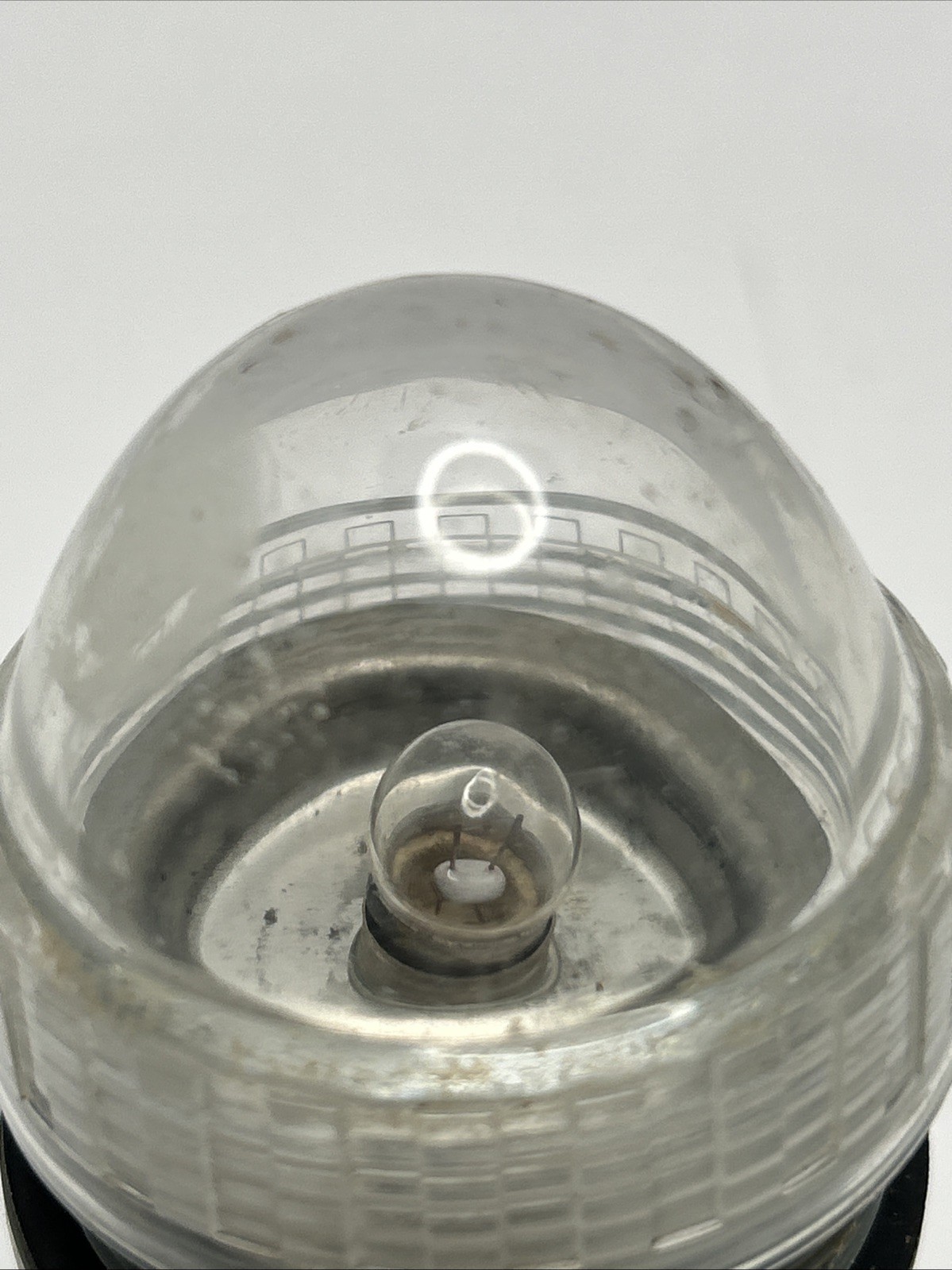 VINTAGE MILITARY SURPLUS 1980;S DISTRESS MARKER LIGHT B250-1000