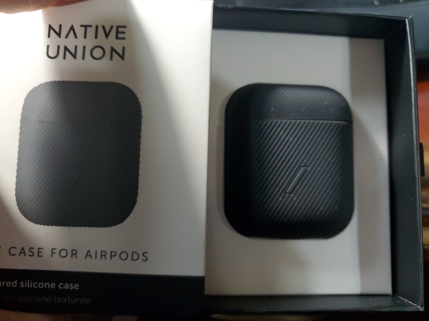 Native Union Curve Case for AirPods – Sleek Textured Silicone Case Lightweight