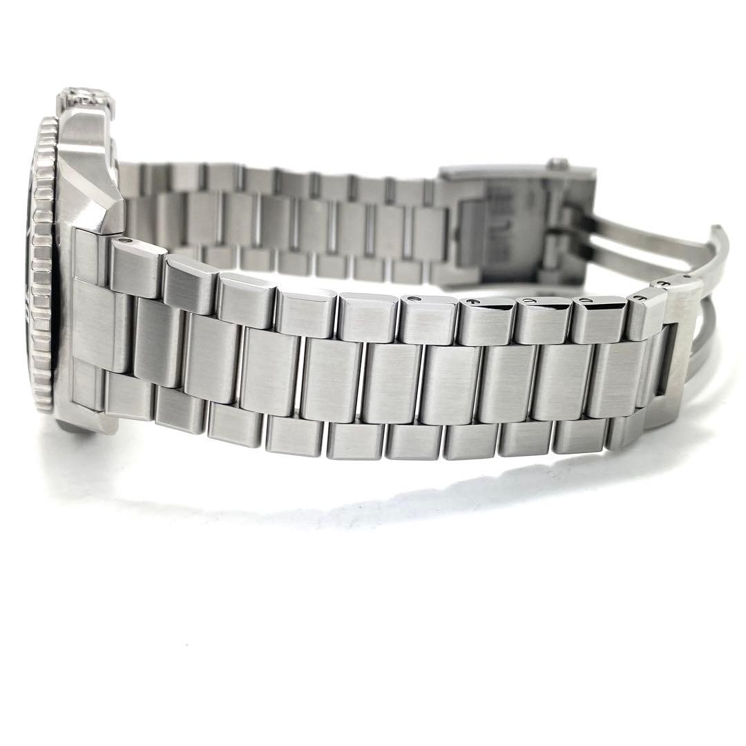 Formex Leaf Chronometer 2200.1.630X Automatic Box Warranty Links Date Round