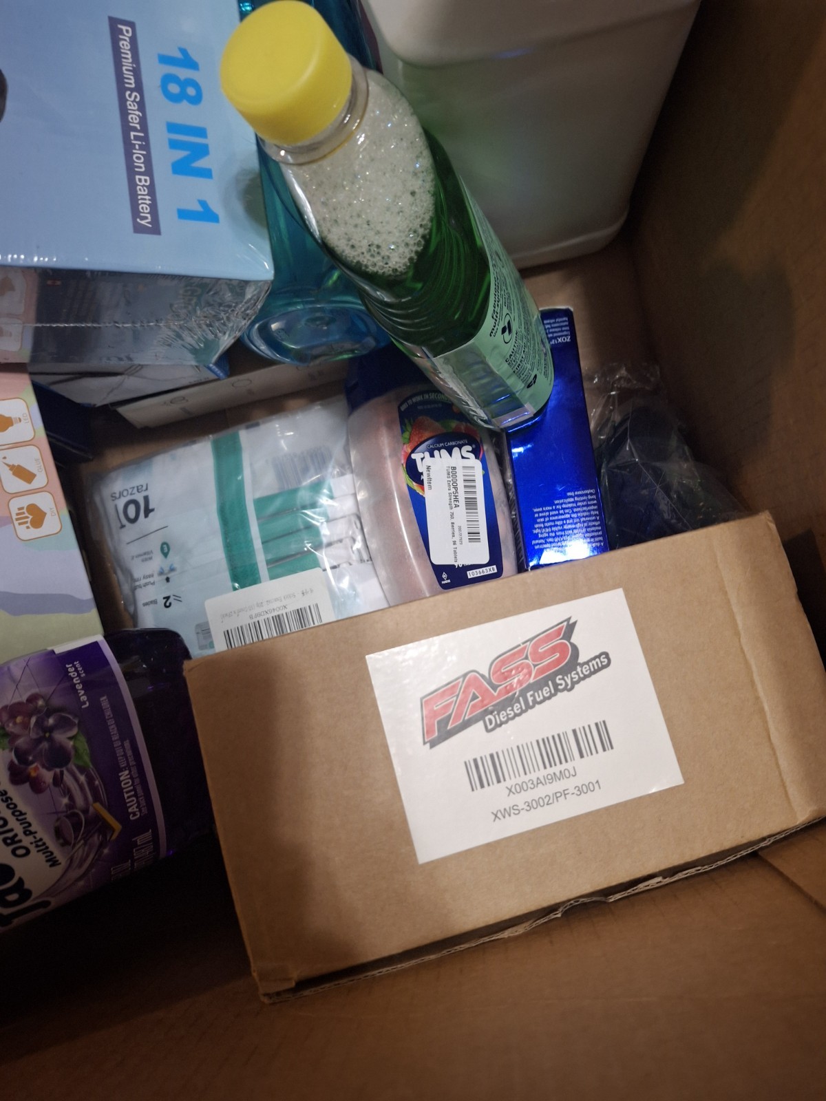 Mystery Box – Unclaimed Mail, Overstock, Random Items, Surprise Gifts Inside!
