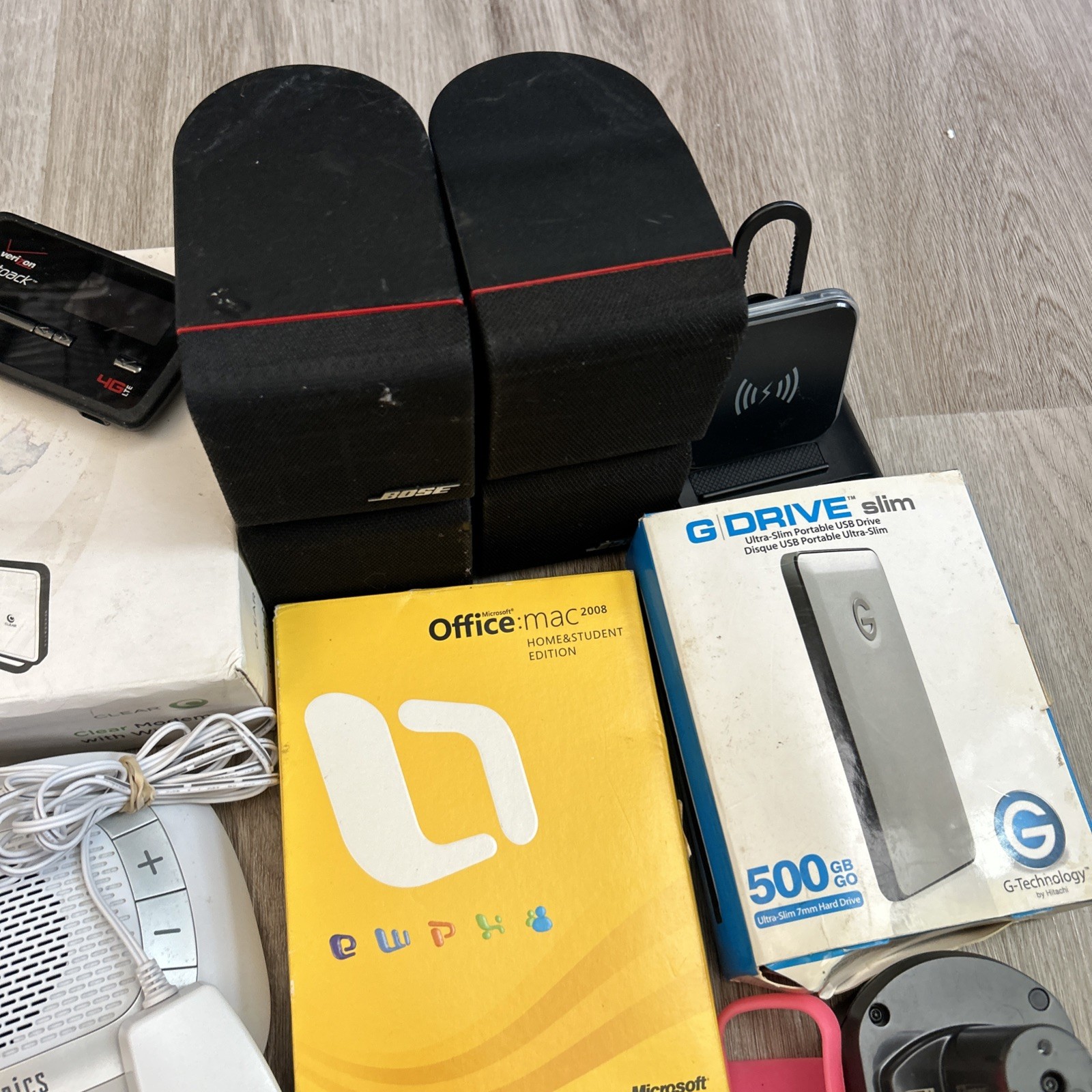 Electronics Reseller PARTS Lot Bose Apple Garmin Microsoft Verizon Onn Untested