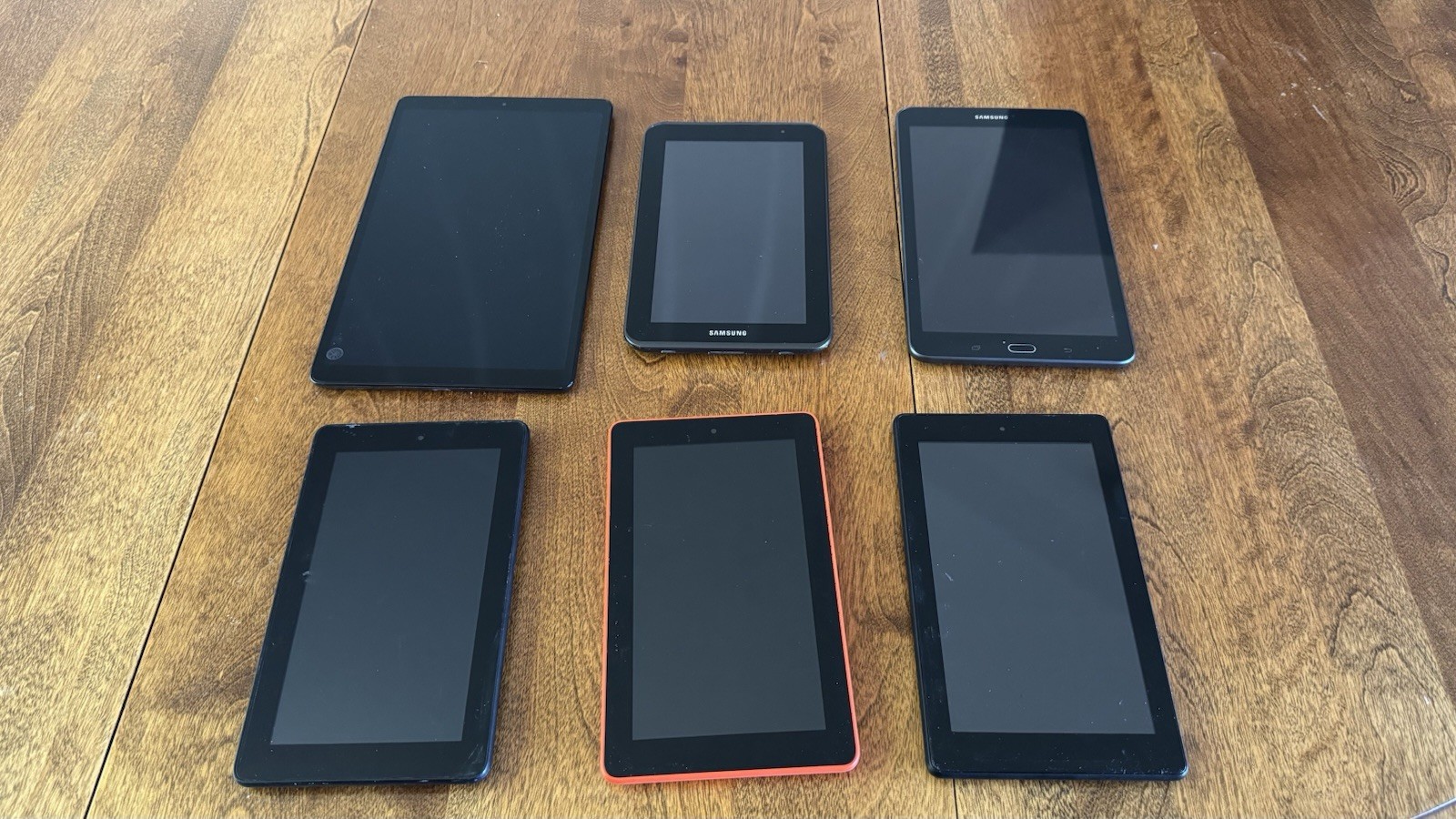 Samsung & Amazon Fire Tablet Lot of 6, Mixed Models & Colors