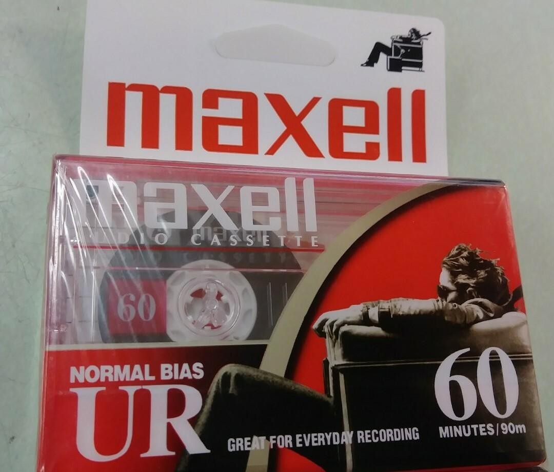14 Total Tapes Maxell UR60 Normal Bias Audio Cassette Recording !SEALED!