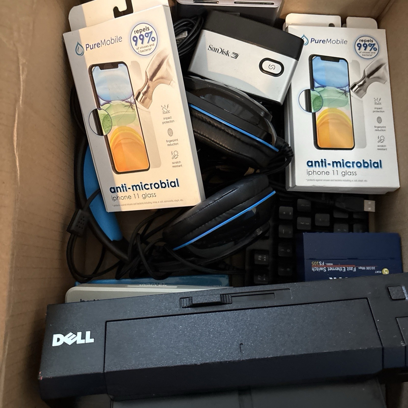 Lot Of Electronics . All Workable Some Cords Missing Usable Or Resell