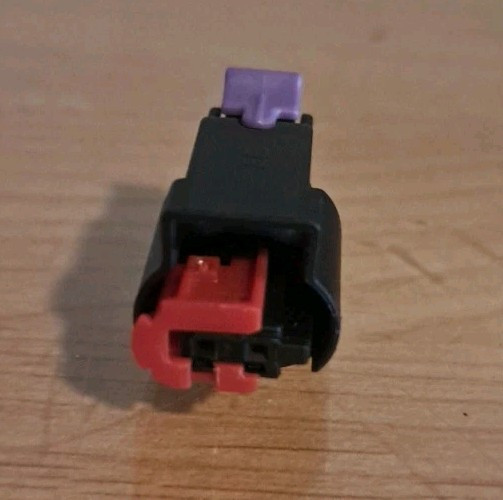 ETE 2-1438608-1 2 Position Housing Automotive Connector 4mm Sealable Black 4 pcs
