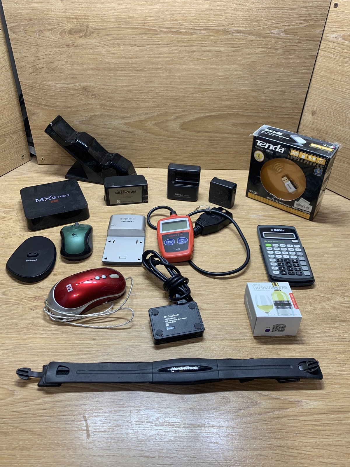 Electronics lot Untested! Chargers, Adaptors, readers ect.