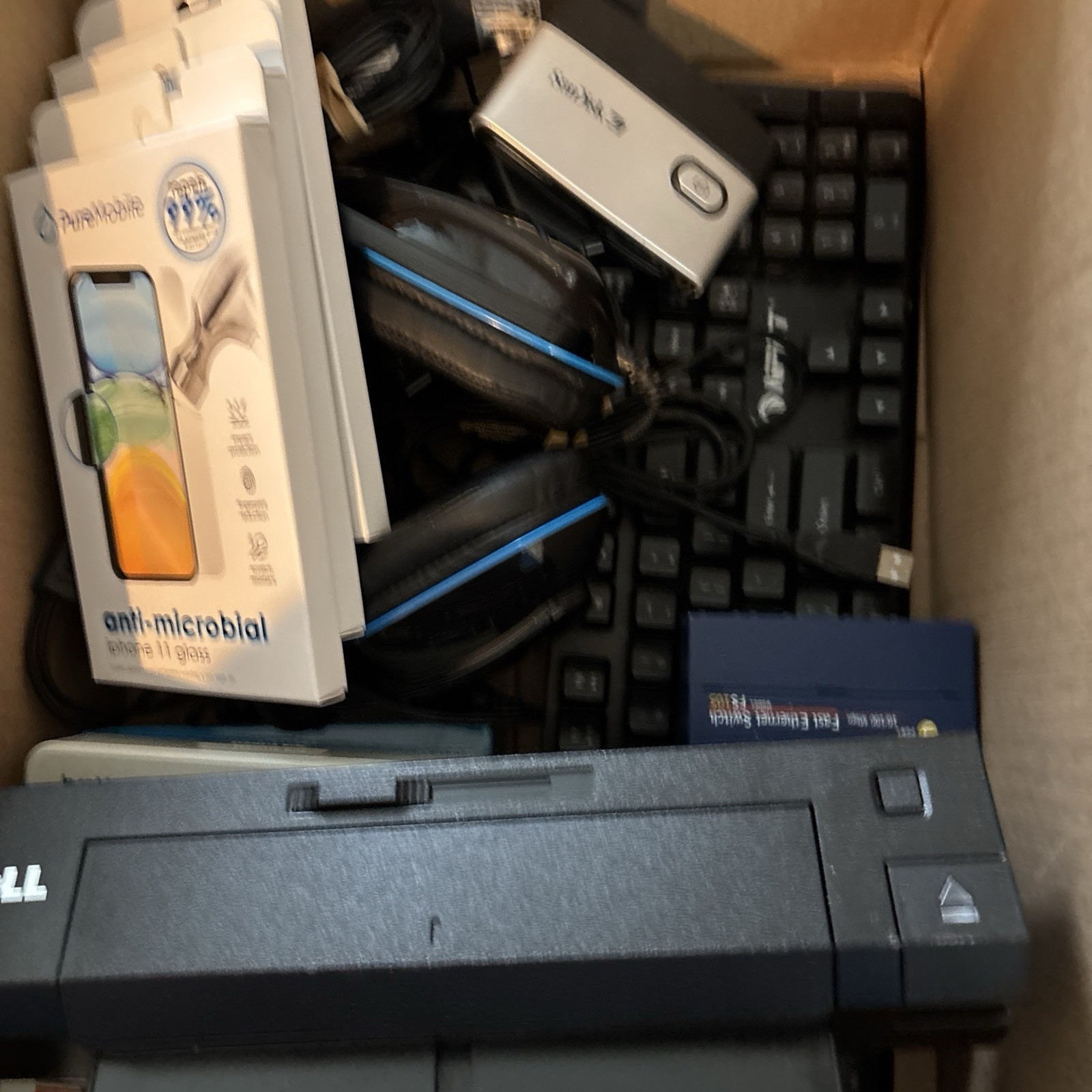 Lot Of Electronics . All Workable Some Cords Missing Usable Or Resell