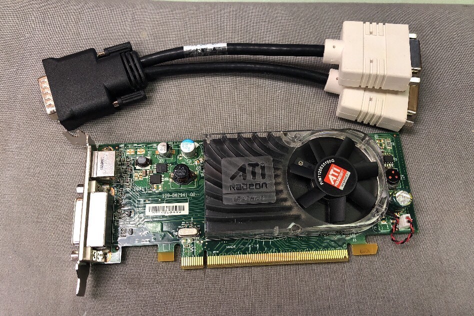 ATI Radeon B629 PCIe Low Profile Graphics Card 102B6290200 0Y104D WITH CABLE