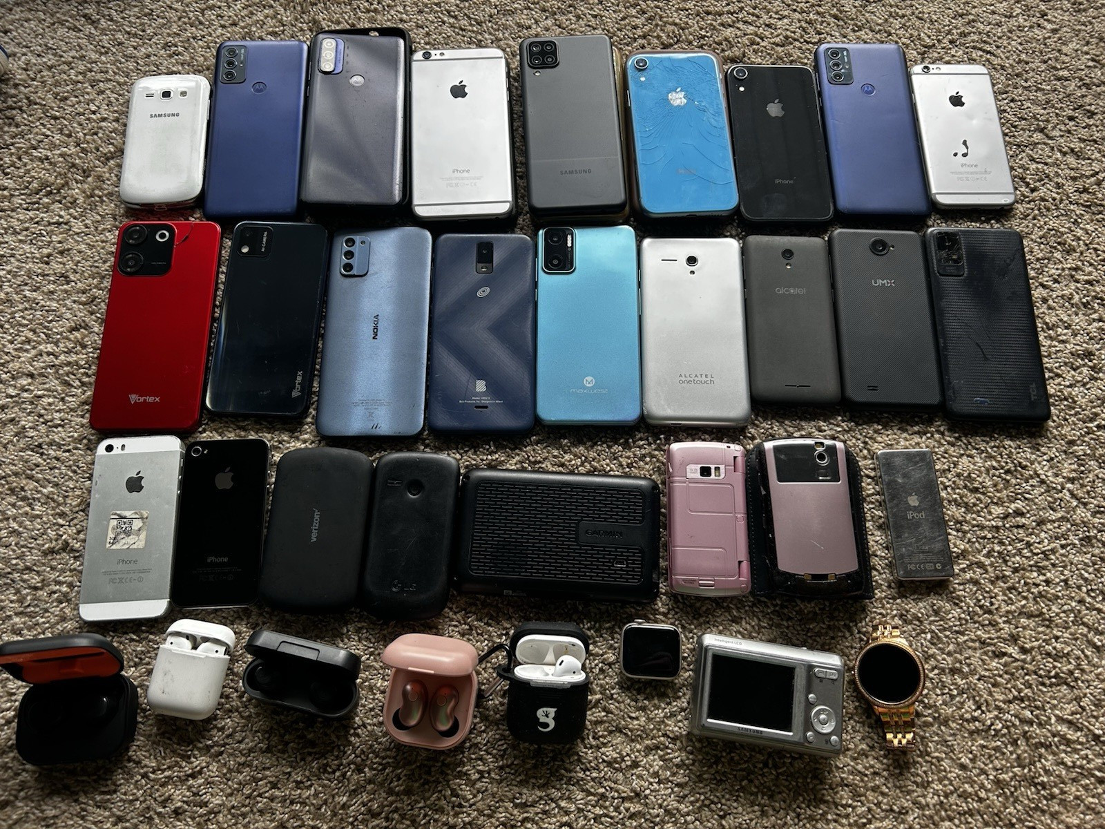 Large Electronics Lot – Phones, Tablets, Headphones & More
