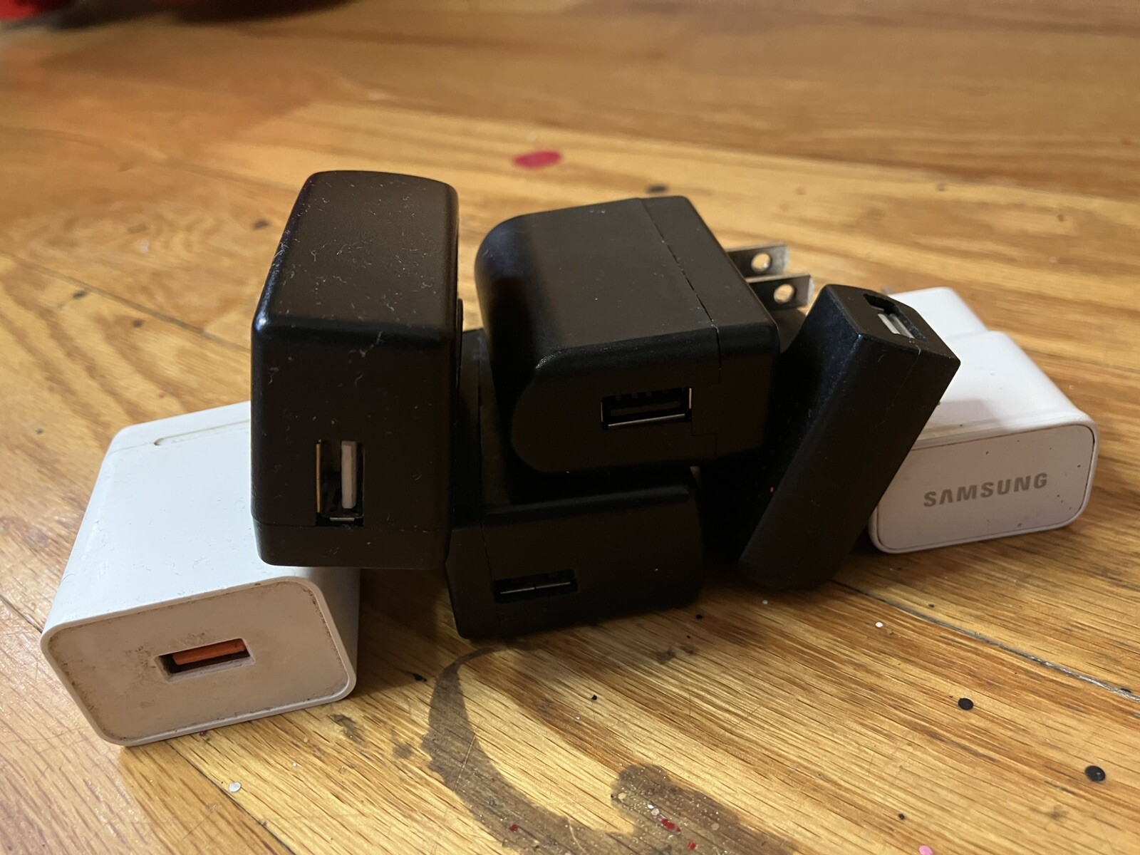 Bag Of Miscellaneous Gadget Cords And Chargers